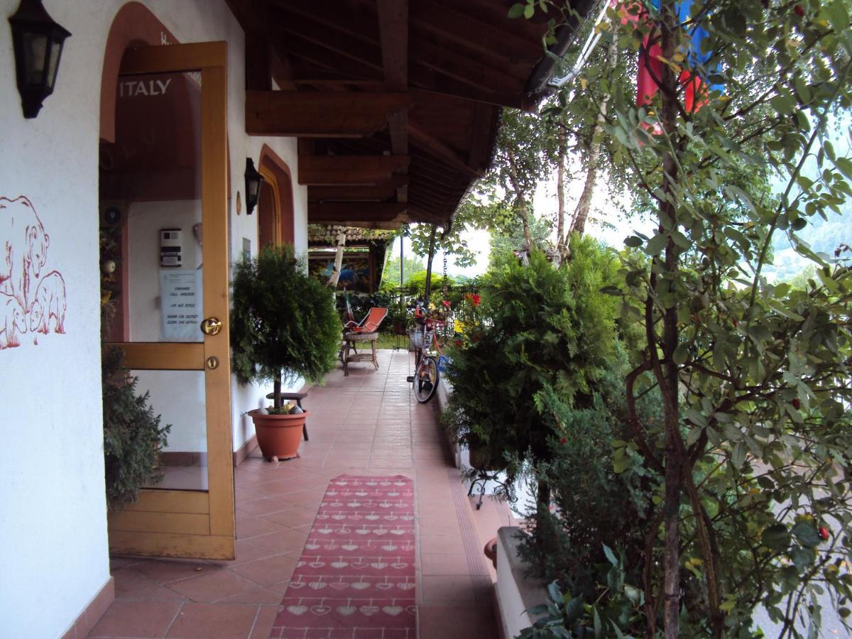Hotel La Locanda Pinzolo Eksteriør billede